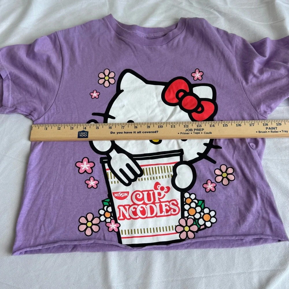 Hello Kitty x Cup Noodles Purple Women Short Sleeve Tee Shirt Sanrio Small - Picture 6 of 7